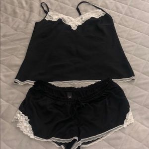 NWOT! Victoria’s Secret satin pj set